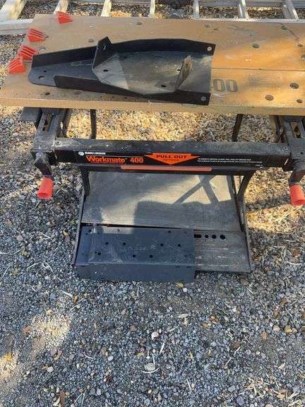 Portable project center and vise image