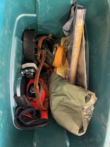 Assorted gun accessories image