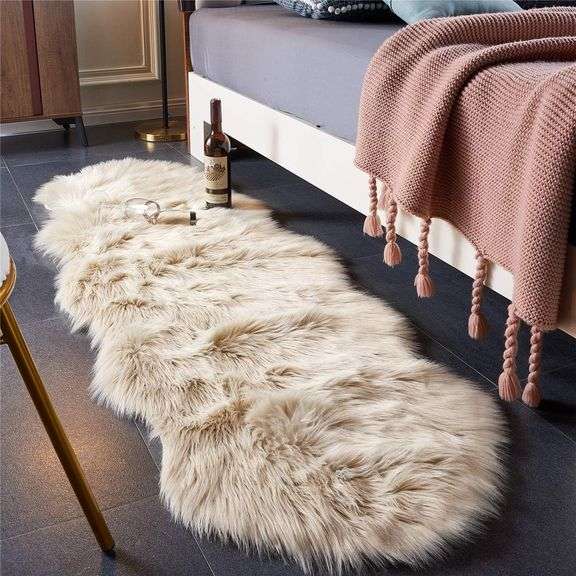 EasyJoy Ultra Soft Fluffy/Fuzzy Shaggy Area Rug Faux Fur Cha image
