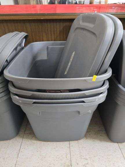 4 Grey Tubes w/ Lids image