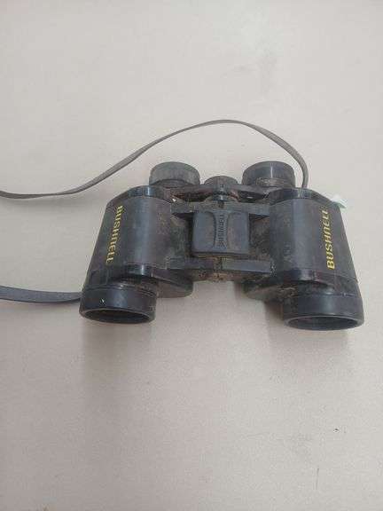 Busnell binoculars image