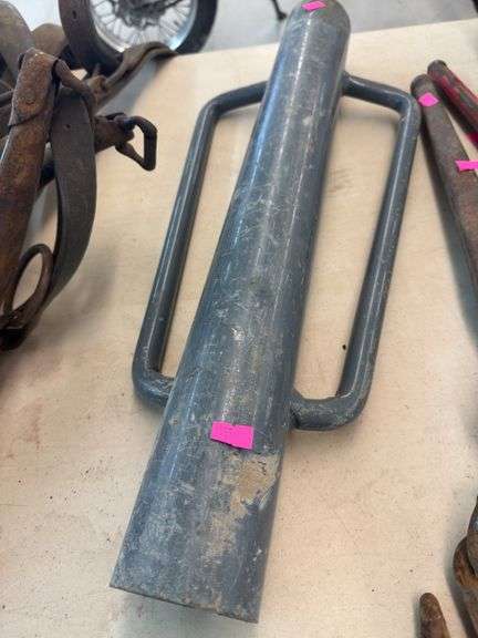 T post pounder image