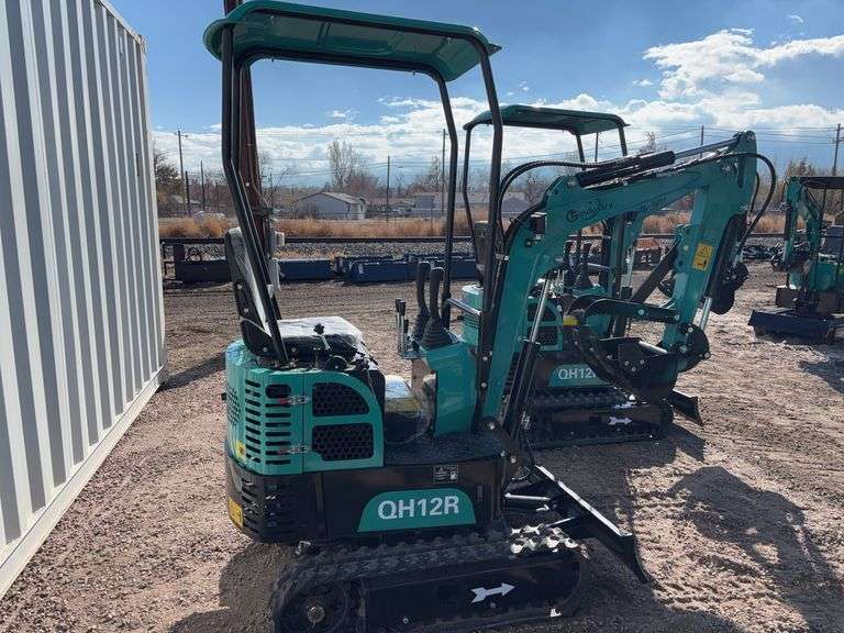 2025 CFG Industry Mini Excavator QH12R, 13.5 HP image