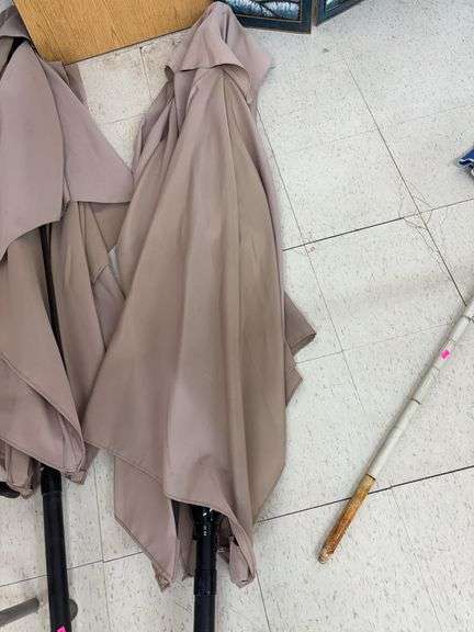 Outdoor umbrella image