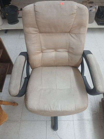 Tan office chair image
