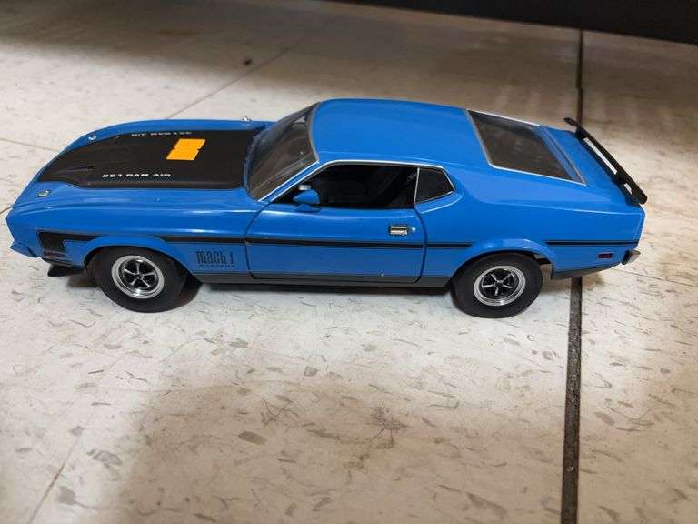 1971 mustang mach 1 die cast cars image