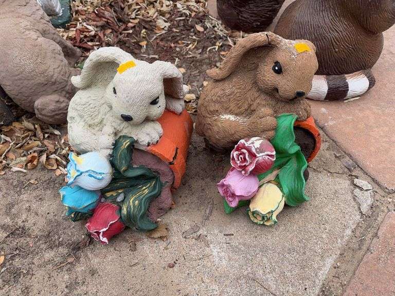Set of 2 plastic rabbit yard decoration image