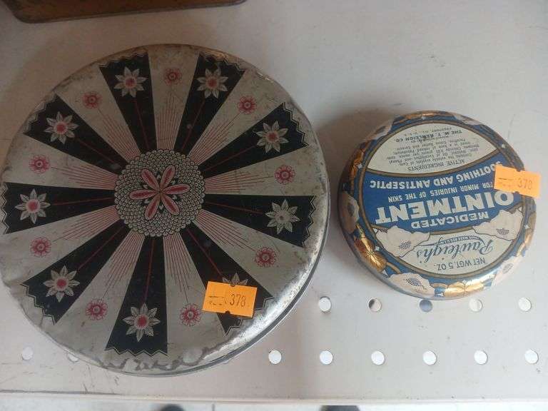 Vintage tin / medicated ointment tin image