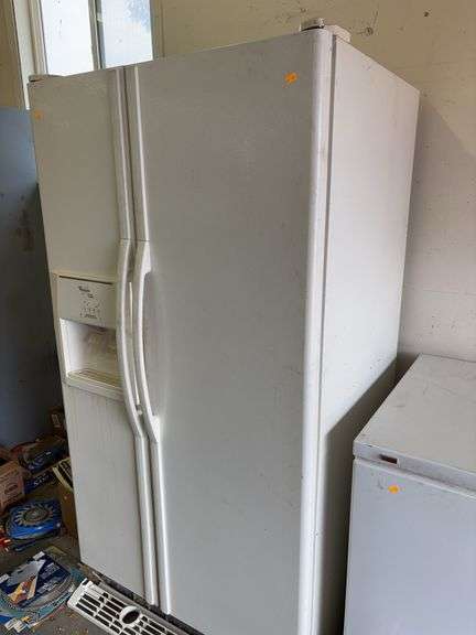 Whirlpool refrigerator image