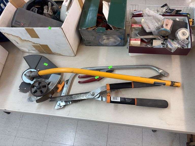 Saw edger attachment/ trimmers image