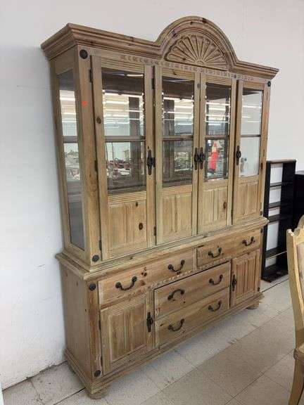 China hutch image