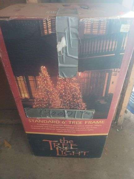 6 foot tree frame lighted image