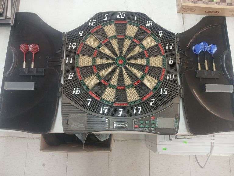 Plastic digital dart board image