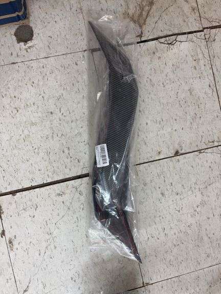 Front grill trim for Nissan Sentra and air hose for Honda image