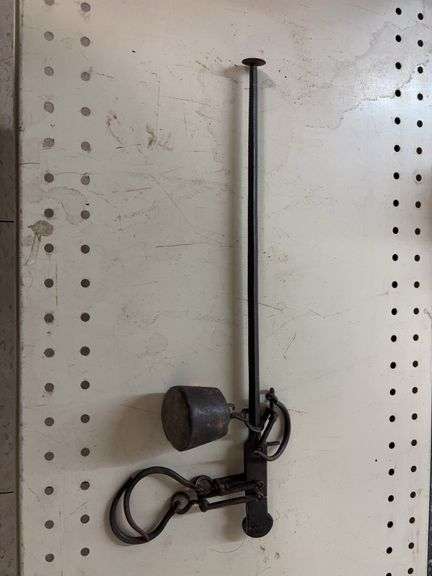 antique cast iron hanging balance scale image