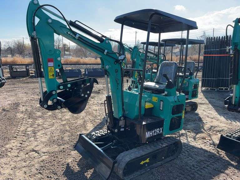 2025 CFG Industry Mini Excavator MH12RX, 13.5 HP image