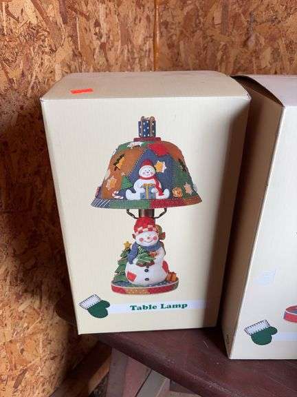 Snowman table lamp image