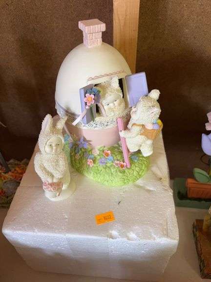 Easter decorations image