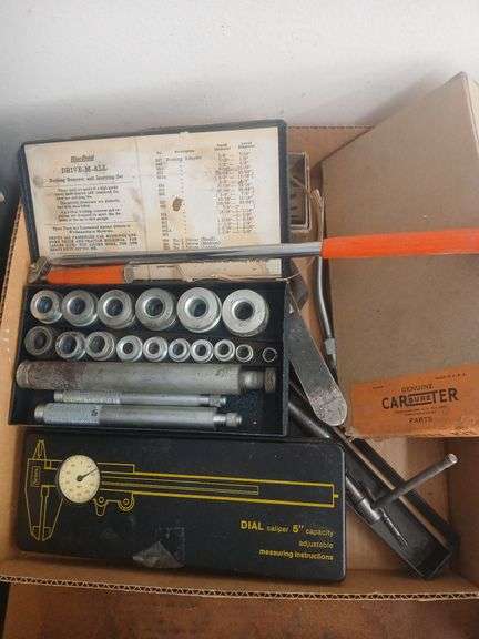 Box of tools micrometer pivot set and other image
