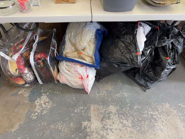 6 bags of miscellaneous fabric image