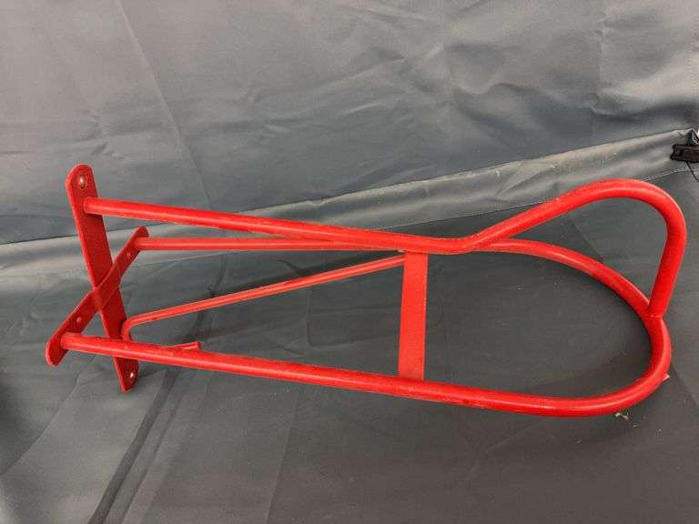 Wall mount Saddle stand image