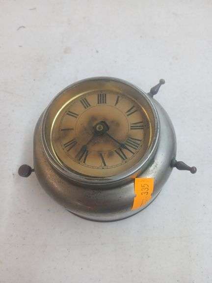 Vintage alarm clock image