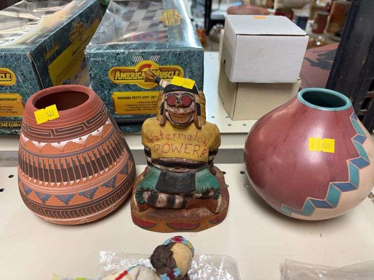 Native pottery image