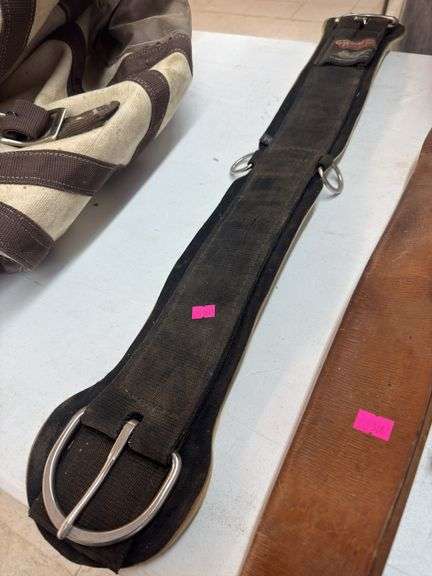 Set of panniers image