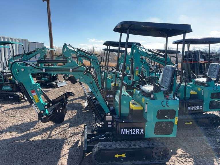2025 CFG Industry Mini Excavator MH12RX, 13.5 HP image