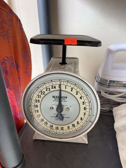 Vintage Hanson Model 2000 Utility Scale image