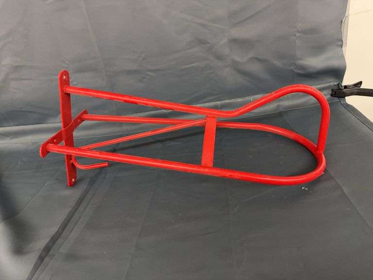 Wall mount Saddle stand image