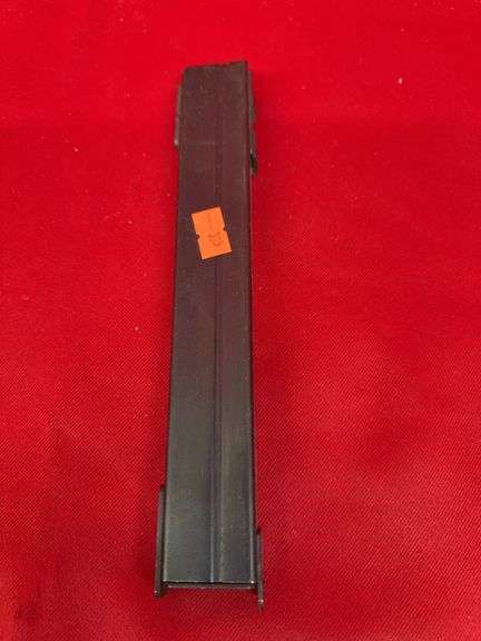 WWII Sub machine gun magazine image