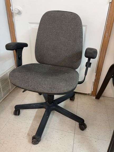 Desk chair image
