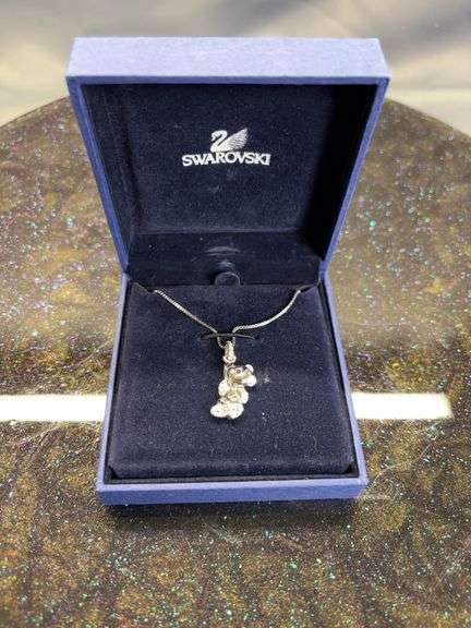 Swarovski teddy bear necklace image