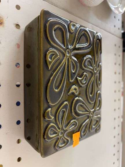 Haeger green ceramic dish image