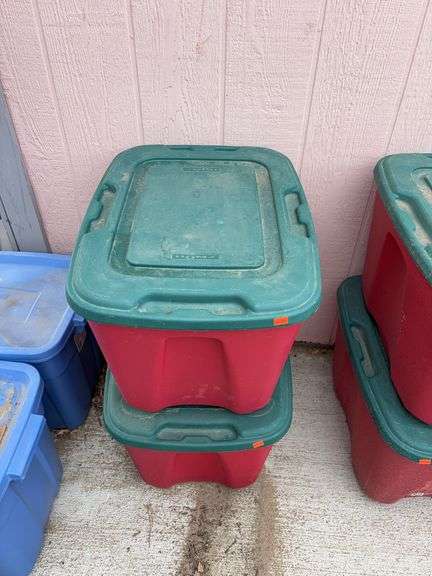 2 totes (empty) red and green image