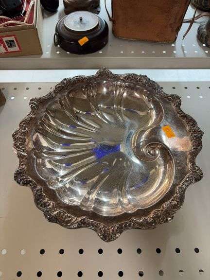 Sliver plated serving dish image