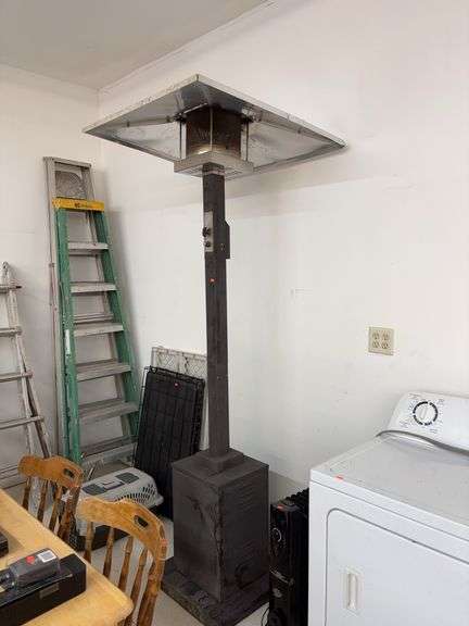 Outdoor propane heater image