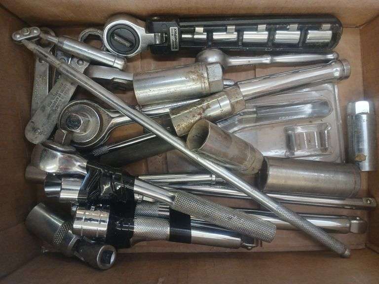 Box of rachets image