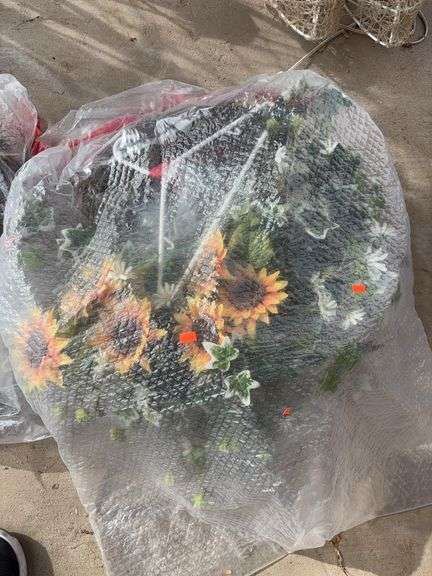 2 bags of wreaths image