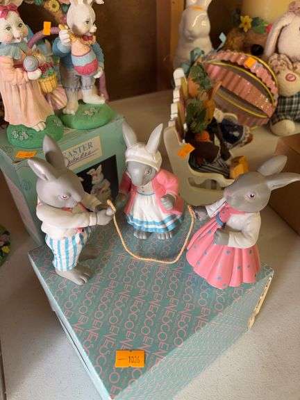 Easter decorations image