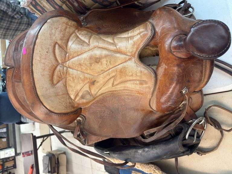 Saddle king of Texas saddle image