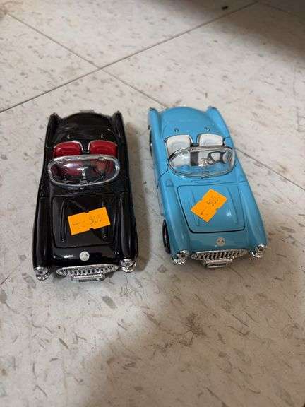 2-1957 Chevy corvette die cast cars image