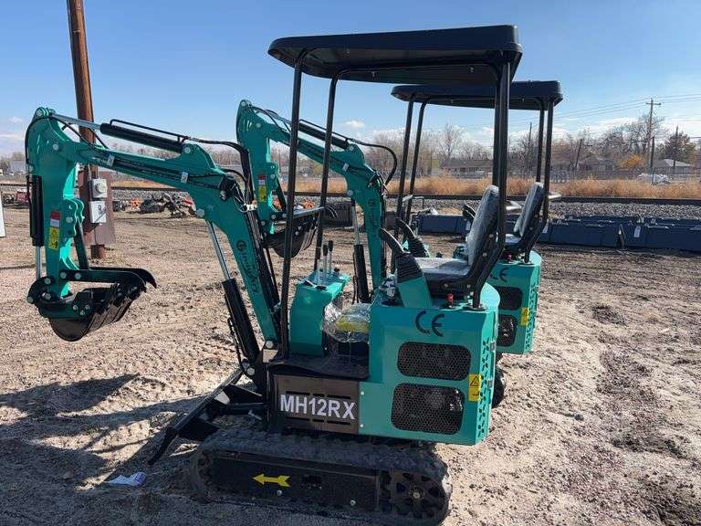 2025 CFG Industry Mini Excavator MH12RX, 13.5 HP image