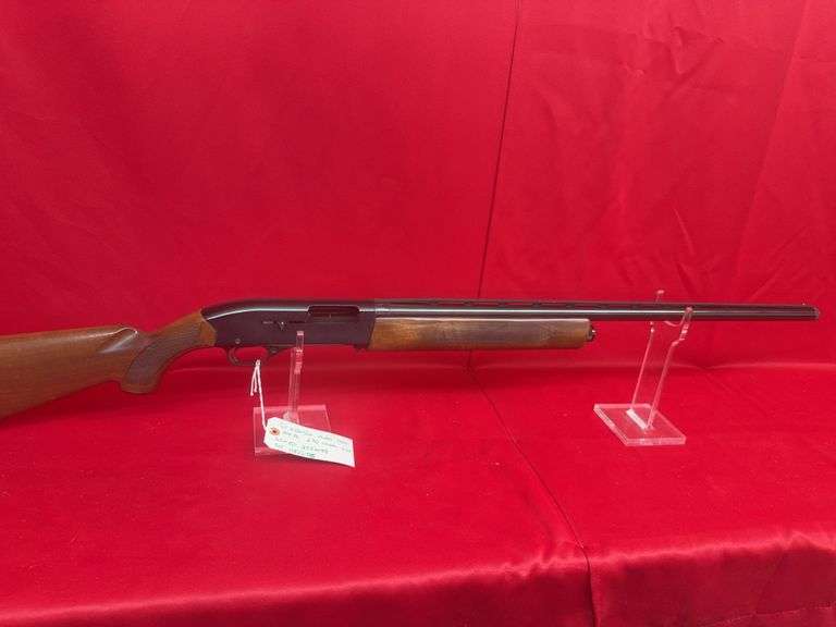Winchester Model 1400 MK II 12 GA 2 3/4" chamber image