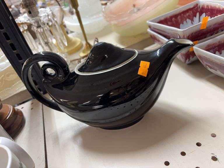 Hall China Aladdin teapot and 2 coffee cups image