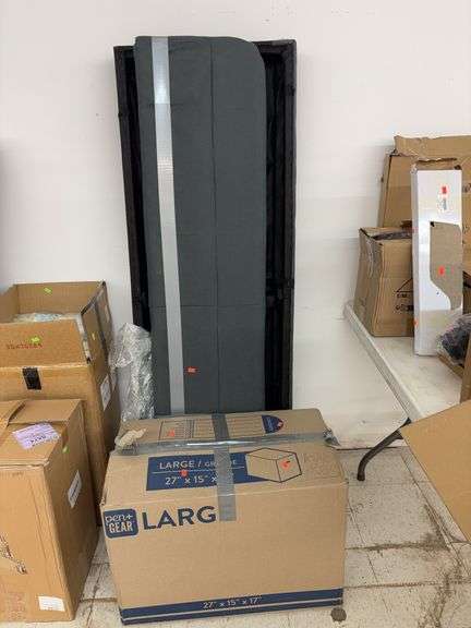 Small couch (missing pieces) image