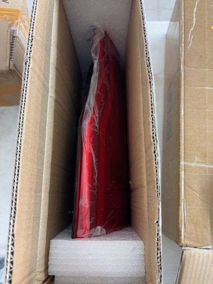 Right Passenger Side Rear Tail Light Assembly Compatible With 2017-2019 Ford F-250 F-350 Super Duty Tail Light Rear Brake Lamps Replacement image