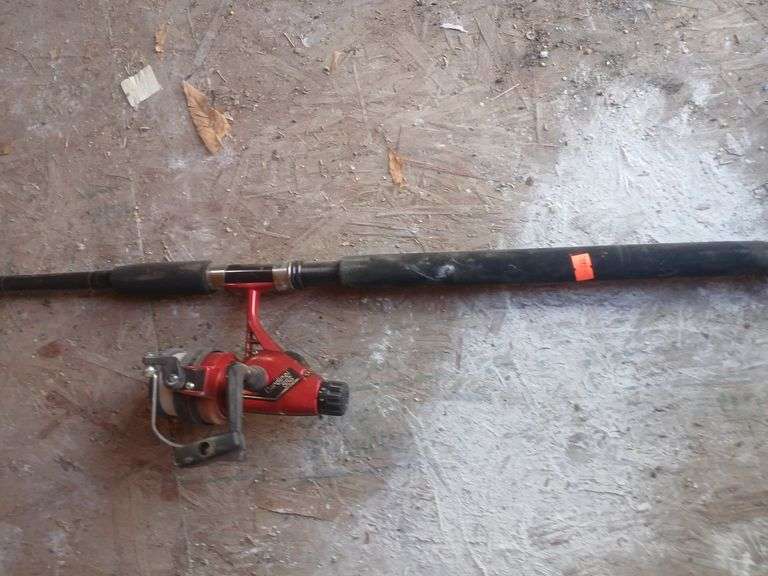 NBU Garcia Rob with cardinal 556 rod. image