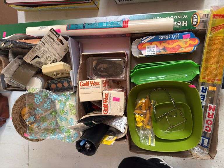 Assorted houseware image